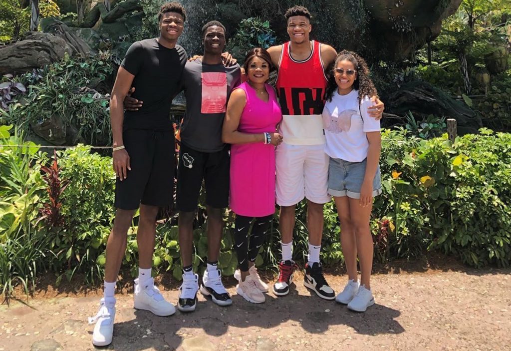 Giannis Antetokounmpo Brothers And Parents Where Are ZHERSS